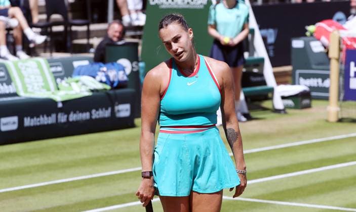Aryna Sabalenka (BLR) nachdenklich Steffi Graf Stadion Halbfinale HYLO Berlin Tennis Open Damen auf Rasen 21.06.2025