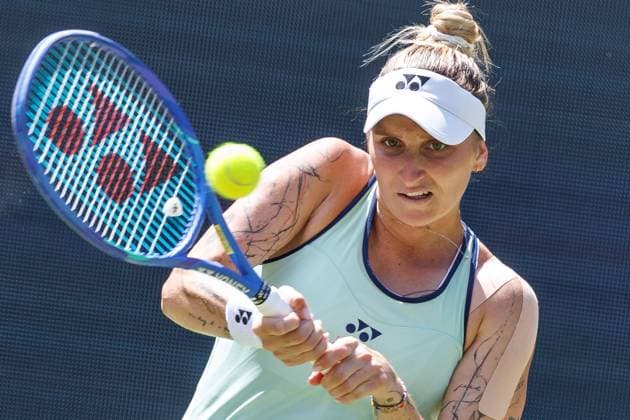 21.06.2025 Tennis: WTA, Tennis Damen Tour- Berlin, Einzel, Damen, Halbfinale, Marketa Vondrousova (CZE) - Samsonova (Russland), Steffi-Graf-Stadion. Marketa Vondrousova retourniert einen Ball. Tennis: WTA-Tour- Berlin