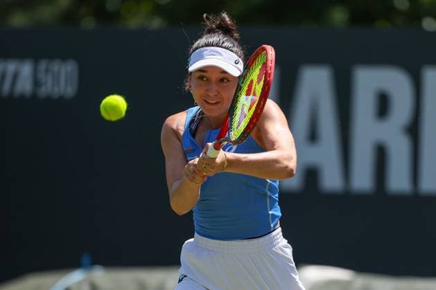 Bad Homburg am 21.06.2025 Tennis Damen Turnier WTA, Tennis Damen 500 Bad Homburg Open powered by Solarwatt 2025 Eva Lys (GER) gegen Ana Konjuh (CRO) v.l., Eva Lys (GER) spielt eine Rückhand Copyright: JoaquimxFerreira