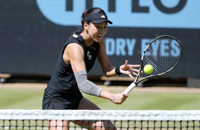 Wang Xinyu (CHN) im Steffi Graf Stadion Halbfinale HYLO Berlin Tennis Open Damen auf Rasen 21.06.2025