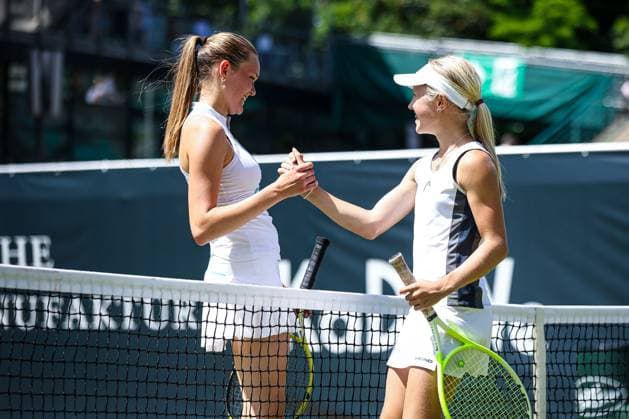 Eichholz, Delphine (LTTC Rot-Weiß ) und Strogalshchikova, Daria (Tennis-Club SCC Berlin), Berlin Tennis Junior Open 2025, Berlin, LTTC Rot-Weiß , 21.06.2025, Copyright: xClaudioxGärtnerx
