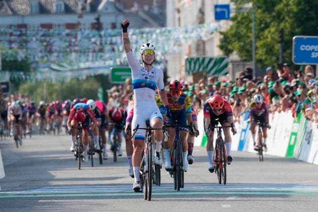 Cycling: Copenhagen Sprint - Womens Race Dutch European Champion Lorena Wiebes (SD Worx) crosses the finish line to win the women s Cycling World Tour race Copenhagen Sprint starting in Roskilde and finishing in Copenhagen, Denmark, Saturday June 21, 2025. (Photo: Ida Marie Odgaard Scanpix 2025) , Roskilde-Copenhagen Denmark Copyright: IdaxMariexOdgaardx spdk20250621-171456-L