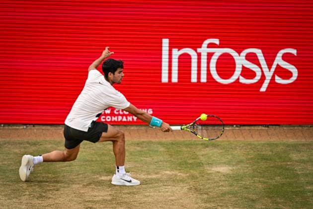 21st June 2025; HSBC Championships, Queens Club, West Kensington, London, England: HSBC Mens Championships Queens Club, Day 6; Carlos Alcaraz (ESP) hits a backhand in his semi final match against Roberto Bautista Agut (ESP)  ActionPlus12803807 GodfreyxPitt