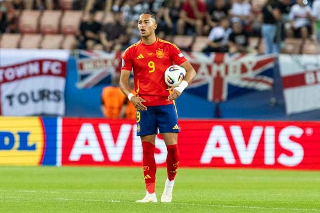 UEFA U21, U 21 Europameisterschaft, Viertelfinale: Spanien - England; 21.06.2025 Mateo Joseph (Spanien, 9) nach dem zweiten Gegentor bei der UEFA U21-Europameisterschaft im Viertelfinalspiel zwischen Spanien - England, am 21.06.2025, Anton Malatinsky Stadium, Trnava, Slowakei Copyright: xBEAUTIFULxSPORTS Meuselx
