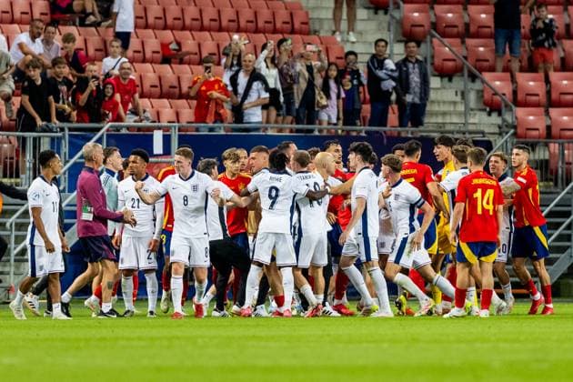 SPAIN U21, U 21 - ENGLAND U21 Fight between players of Spain and players of England after the final whistle during the UEFA European Under-21 Championship 2025 Quarterfinal football match between Spain U21 and England U21. Stadium City Arena, Trnava, Slovakia, June 21, 2025. Photo by Branislav Racko Copyright: xx 080A2683