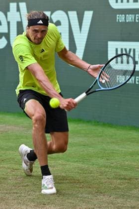 Halle, OWL Arena, 21.06.25, GER, Herren, Tennis, Terra Wortmann Open 2025, Halbfinale Bild: Alexander ZVEREV (Deutschland) Nordrhein-Westfalen Deutschland