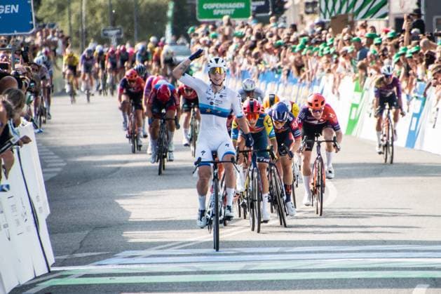 June 21, 2025, Copenhagen, Denmark: Lorena Wiebes of the Netherlands and Team SD Worx celebrates at the finishing line as a stage winner during the 1st Copenhagen Sprint 2025 - Women s Elite, a 151,3 km one-day race from Roskilde to Copenhagen. The international cycling race Copenhagen Sprint will be held for the first time in Denmark. It is a so-called World Tour race that is expected to bring together many of the world s best riders. The women s race will be held on Saturday and the men s race on Sunday. Copenhagen Denmark - ZUMAs197 20250621_aaa_s197_403 Copyright: xKristianxTuxenxLadegaardxBergx