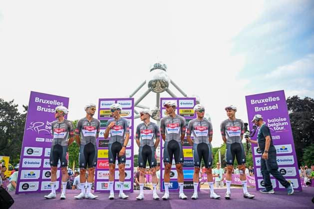 Baloise Belgium Tour 2025 Stage 5 BRUSSEL, BELGIUM - JUNE 22 : Team Alpecin - Deceuninck on stage before the start of the race during stage 5 of the 94th edition of Baloise Tour of Belgium an UCI ProSeries 2.Pro cycling road race stage for Men Elite of 183.2 km with start in Brussel and finish in Brussel on June 22, 2025 in Brussel, Belgium, 22 06 2025 ( Motordriver Guy De Vuyst - Brussel Belgium  Copyright: xTomasxSiskx