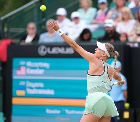 22nd June 2025; Lexus Nottingham Tennis Centre, Nottingham, England; Lexus Nottingham Open, Day 7; Dayana Yastremska serves to McCartney Kessler, womens singles final  ActionPlus12804031 PaulxBonser