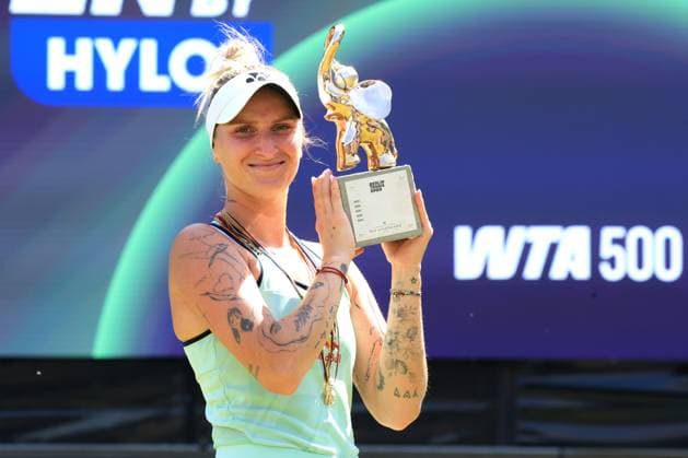 DEU, Berlin-Tennis-Open, Finale, , 22.06.2025, Rot-Weiss Tennisanlage, Steffi-Graf-Stadion, Berlin, DEU, Berlin-Tennis-Open, Finale, , im Bild Marketa Vondrousova (CZE), mit dem Siegerpokal