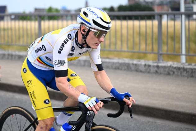 Baloise Belgium Tour 2025 Stage 5 BRUSSEL, BELGIUM - JUNE 22 : Vandenstorme Dylan (BEL) of Team Flanders - Baloise in action during stage 5 of the 94th edition of Baloise Tour of Belgium an UCI ProSeries 2.Pro cycling road race stage for Men Elite of 183.2 km with start in Brussel and finish in Brussel on June 22, 2025 in Brussel, Belgium, 22 06 2025 ( Motordriver Guy De Vuyst - Brussel Belgium  Copyright: xTomasxSiskx