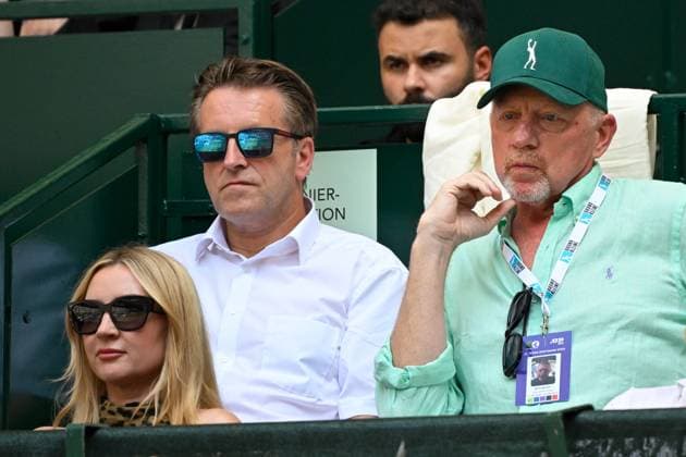 Halle, OWL Arena, 22.06.25, GER, Herren, Tennis, Terra Wortmann Open 2025, Finale: Alexander BUBLIK (KAZ) - Daniil MEDVEDEV Bild: v.li. Turnierdirektor Ralf WEBER mit Boris BECKER Nordrhein-Westfalen Deutschland
