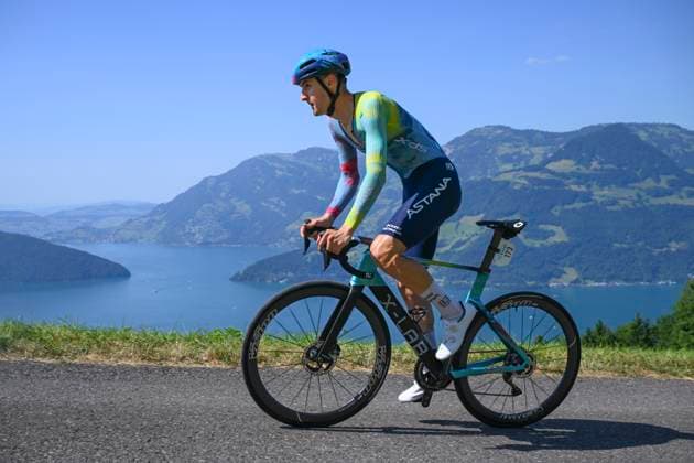 Tour de Suisse 2025 Stage 8 EMMETTEN STOCKHUTTE, SWITZERLAND - JUNE 22 : Conci Nicola (ITA) of XDS Astana Team in action during stage 8 of the 88th edition of Tour de Suisse an UCI World Tour 2.UWT Individual Time Trial stage for Men Elite of 10.1 km with start in Beckenried and finish in Emmetten Stockhutte on June 22, 2025 in Emmetten Stockhutte, Switzerland, 22 06 2025 ( Motordriver Kenny Verfaillie - Emmetten Stockhutte Switzerland  Copyright: xVincentxKalutx