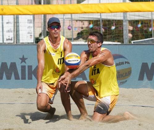 Volleyball World Beach Tour Futures Messina Ranghieri and Marchetto (ITA) play against Cottafava and Dal Corso (ITA) in the final for first place in the men s tournament in Messina, Italy, on June 22, 2025. Messina Italy  Copyright: xGabrielexMaricchiolox originalFilename:maricchiolo-volleyba250622_npaWJ.jpg