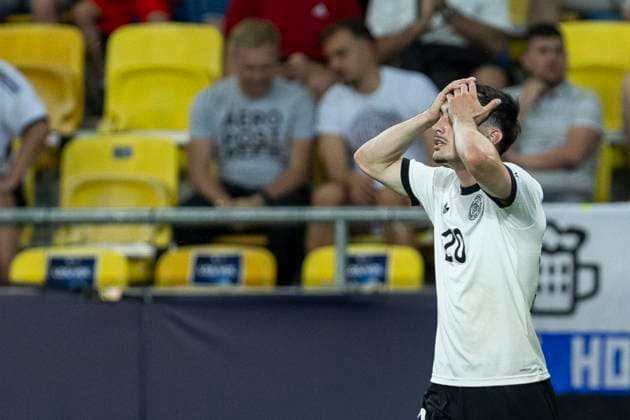 UEFA U21, U 21 Europameisterschaft, Viertelfinale: Deutschland - Italien; 22.06.2025 Paul Nebel (Deutschland, 20) hadert bei der UEFA U21-Europameisterschaft im Viertelfinalspiel Deutschland - Italien, am 22.06.2025, DAC Arena, Dunajska Streda, Slowakei Copyright: xBEAUTIFULxSPORTS Meuselx