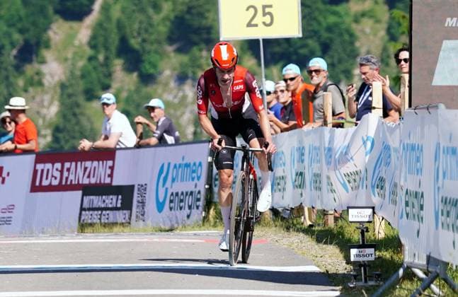 22.06.2025 Tour de Suisse 2025 Einzelzeitfahren Beckenried - Stockhuette. Bild : Eduardo Sepulveda (ARG) Team Lotto Aktion Einzelbild