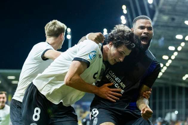 UEFA U21, U 21 Europameisterschaft, Viertelfinale: Deutschland - Italien; 22.06.2025 Merlin Röhl (Deutschland, 8) und Jamil Siebert (Deutschland, 15) jubeln nach dem Tor zum 3:2 bei der UEFA U21-Europameisterschaft im Viertelfinalspiel Deutschland - Italien, am 22.06.2025, DAC Arena, Dunajska Streda, Slowakei Copyright: xBEAUTIFULxSPORTS Meuselx