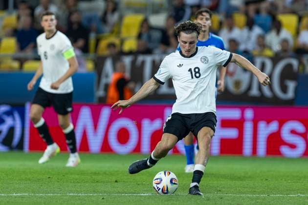 UEFA U21, U 21 Europameisterschaft, Viertelfinale: Deutschland - Italien; 22.06.2025 Rocco Reitz (Deutschland, 18) bei der UEFA U21-Europameisterschaft im Viertelfinalspiel Deutschland - Italien, am 22.06.2025, DAC Arena, Dunajska Streda, Slowakei Copyright: xBEAUTIFULxSPORTS Meuselx
