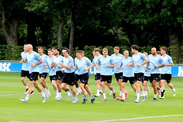 DEU, DFL, 2. FBL Hertha BSC, Training, 23.06.2025, Sportforum, Berlin, DEU, DFL, 2. FBL Hertha BSC, Training, im Bild Hertha-Spielerkreis DFL - regulations prohibit any use of Photographs as image sequences and or quasi-video