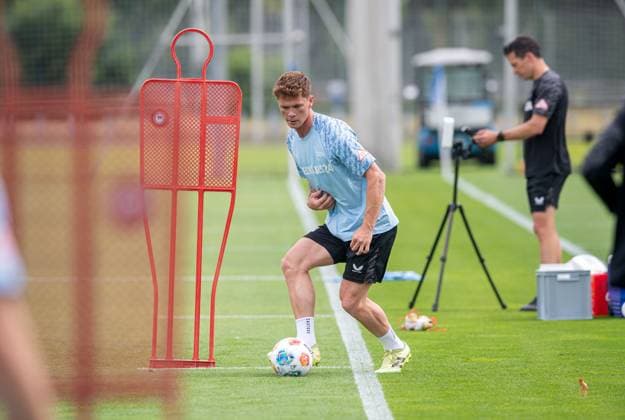 Fussball, Herren, Saison 2025 26, 2. Bundesliga, Hertha BSC, Trainingsauftakt, Sebastian Grönning (Hertha BSC), 23.06. 2025,