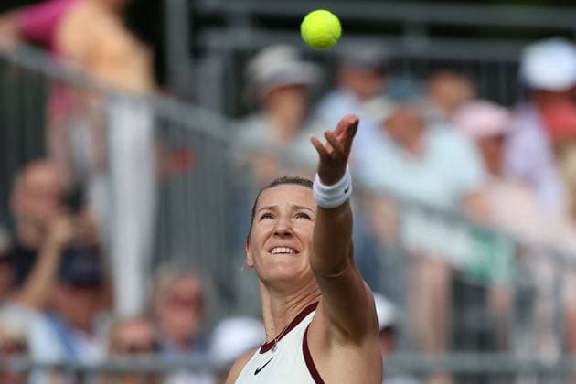 Bad Homburg am 23.06.2025 Tennis Damen Turnier WTA, Tennis Damen 500 Bad Homburg Open powered by Solarwatt 2025 Match Victoria Azarenka gegen Laura Siegemund (GER) v.l., Victoria Azarenka macht einen Aufschlag. Copyright: JoaquimxFerreira