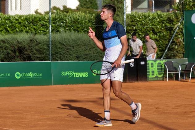 Italy: 1st Round ATP, Tennis Herren Challenger Tour Milan 2025, Dino Prizmic vs Gabriele Piraino Italy, Milan, 2025 06 23: Dino Prizmic celebrates the victory at the end of tennis match between Dino Prizmic (CRO) vs Gabriele Piraino (ITA), ATP Challenger Tour Milan 2025, 1st Round, Aspria Tennis Club Italy, Milan, 2025 06 23: tennis match between Dino Prizmic (CRO) vs Gabriele Piraino (ITA), ATP Challenger Tour Milan 2025, 1st Round, Aspria Tennis Club Milan Italy Copyright: FabrizioxAndreaxBertani