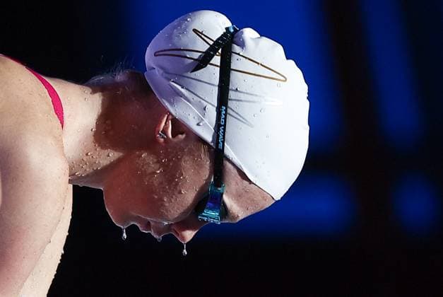 Sport Themen der Woche KW26 Sport Bilder des Tages RUSSIA, KAZAN - JUNE 24, 2025: Alina Gaifutdinova in the women s 50m backstroke final at the 2025 Russian Swimming Cup at the Palace of Water Sports. Yegor Aleyev TASS  81950417