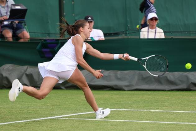 TENIS WIMBLEDON 2025 LONDYN 240625 N Z MAJA CHWALINSKA W PIERWSZEJ RUNDZIE KWALIFIKACJI MARCIN CHOLEWINSKI NEWSPIX.PL TENNIS WIMBLEDON 2025 LONDON 24062025 MAJA CHWALINSKA IN THE FIRST ROUND OF QUALIFICATION --- newspix.pl POLAND OUT! 