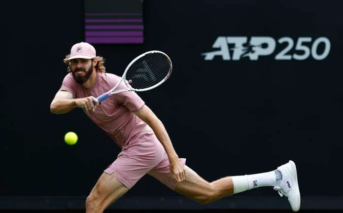 Sport Themen der Woche KW26 Sport Bilder des Tages 24th June 2025; Devonshire Park, Eastbourne, East Sussex, England; Lexus International Eastbourne, Day 2; Reilly Opelka (USA) plays a forehand shot against George Loffhagen (GBR)  ActionPlus12805146 HongboxChen