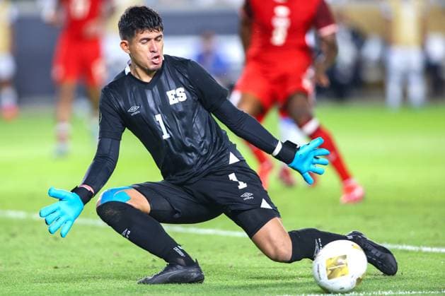 CANADA VS EL SALVADOR - COPA ORO - 24 JUNIO 2025 HOUSTON,TEXAS. JUNE 24th: Mario Gonzalez 1 of el Salvador during the match between Canada and El Salvador in the Concacaf Gold Cup 2025, held at the Shell Energy Stadium, in Houston ,Texas (PHOTO BY FABIAN MEZA STRAFFON IMAGES IMAGO MANDATORY CREDIT EDITORIAL USE Copyright: xFABIANxMEZAx
