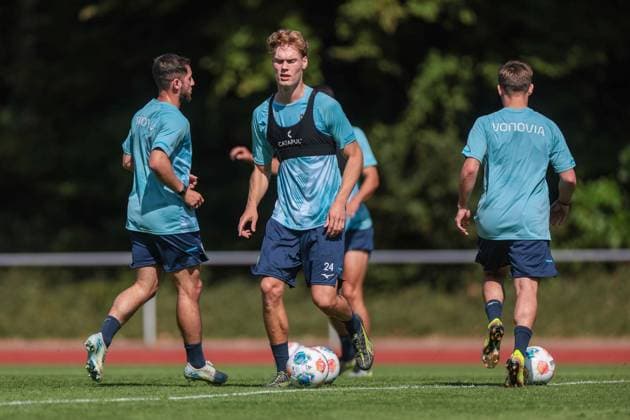 25.06.2025, Trainingsauftakt VfL Bochum 1848, Mats Pannewig (VfL Bochum 1848), Bochum Trainingsgelände VfL Bochum 1848 NRW Deutschland xRHR-FOTO DEx