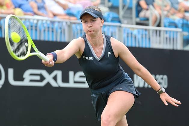 TENNIS - Eastbourne Open EASTBOURNE,ENGLAND,25.JUN.25 - TENNIS - WTA, Tennis Damen Tour, Eastbourne Open. Image shows Barbora Krejcikova (CZE).  GEPAxpictures xAlanxGrieves