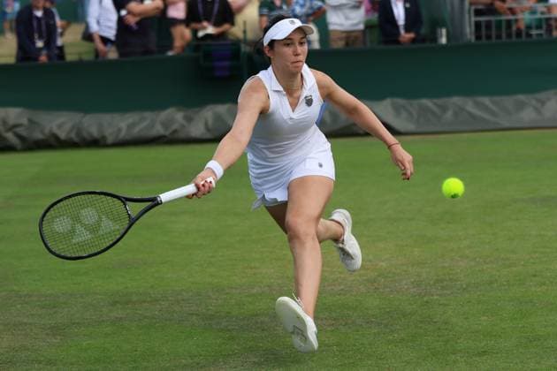 June 25, 2025, London, Celestynow, England: LOUISA CHIRICO of USA during the match against T. Townsend of USA in qualification of Championships 2025 at Wimbledon AELTC in London. London England - ZUMAc278 20250625_zsp_c278_002 Copyright: xMarcinxCholewinskix