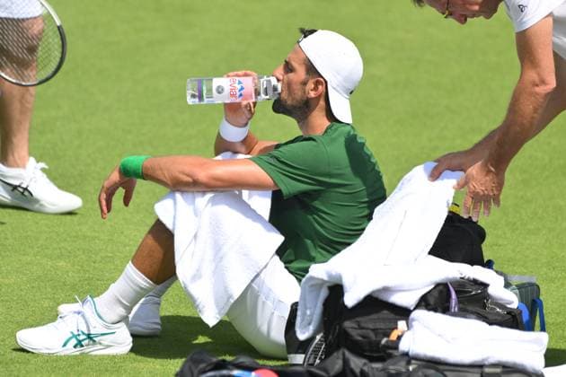 Wimbledon Tennis Championships - Practice Day LONDON, UNITED KINGDOM - JUNE 25: Serbian tennis player Novak Djokovic plays on the grass practice courts ahead of the Wimbledon tennis championships held at the All England, All England Lawn Tennis and Croquet Club in London, United Kingdom on June 25, 2025. Ray Tang Anadolu London United Kingdom. Editorial use only. Please get in touch for any other usage.  Copyright: x2025xAnadoluxRayxTangx