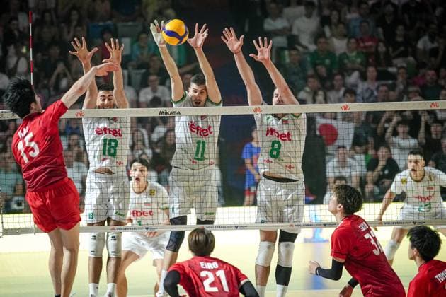 Volleyball - FIVB Men s Volleyball Nations League - Bulgaria - Japan - 25.06.2025 Venislav Antov, Aleks Grozdanov, Asparuh Asparuhov Bulgaria Copyright: xYulianxTodorovx