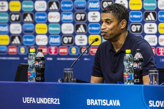 BRATISLAVA, 25-06-2025, Football stadium Tehelne pole. Narodny football stadium, UEFA U21, U 21 Euro2025. Half final, England U21 - Netherlands U21. Final score 2-1. Netherlands trainer coach Michael Reiziger press conference, PK, Pressekonferenz England U21 - Netherlands U21  x29894472x Copyright: