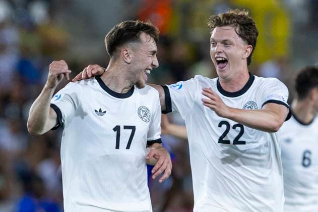 UEFA U21, U 21 Europameisterschaft, Halbfinale: Deutschland - Frankreich; 25.06.2025 Brajan Gruda (Deutschland, 17) und Paul Wanner (Deutschland, 22) jubeln bei der UEFA U21-Europameisterschaft im Halbfinalspiel Deutschland - Frankreich, am 25.06.2025, Kosice Football Arena, Kosice, Slowakei Copyright: xBEAUTIFULxSPORTS Meuselx