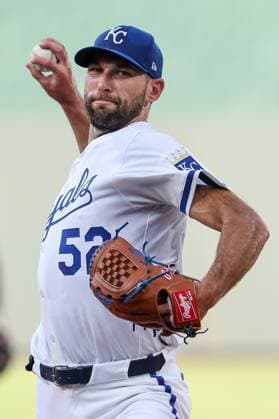 June 25, 2025: Kansas City Royals pitcher Michael Wacha (52) warms up before the first inning against the Tampa Bay Rays at Kauffman Stadium in Kansas City, MO. CSM Kansas City United States of America - ZUMAc04_ 20250625_zma_c04_008 Copyright: xDavidxSmithx