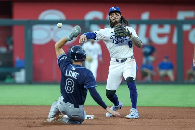 June 25, 2025: Kansas City Royals second baseman Jonathan India (6) throws to first to complete the double play on Tampa Bay Rays second baseman Brandon Lowe (8) and third baseman Junior Caminero (13) during the seventh inning at Kauffman Stadium in Kansas City, MO. CSM Kansas City United States of America - ZUMAc04_ 20250625_zma_c04_027 Copyright: xDavidxSmithx