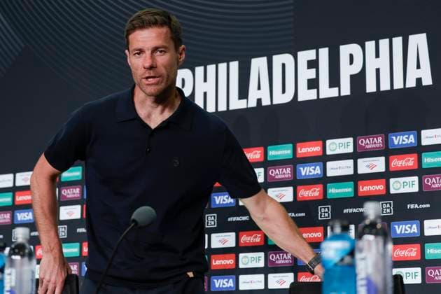 Real Madrid coach Xabi Alonso attends a press conference, PK, Pressekonferenz at Lincoln Financial Field in Philadelphia, United States, 25 June 2025. Alonso assured that Kylian Mbappe, who was left out of the squad for Thursday s match against Salzburg, is not sufficiently recovered despite having trained with the group, adding that the decision was made in agreement with the player. Xabi Alonso: Mbappé is not recovered enough !ACHTUNG: NUR REDAKTIONELLE NUTZUNG!  Copyright: xAndréxCoelhox AME8606 20250626-55017237252_1