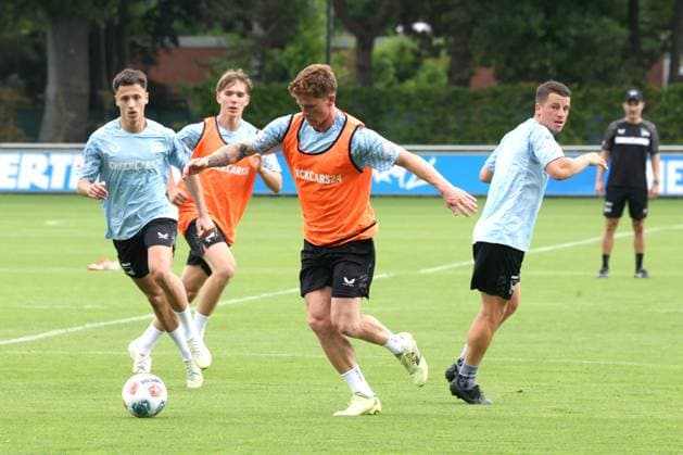DEU, DFL, 2. FBL Hertha BSC, Training, 26.06.2025, Sportforum, Berlin, DEU, DFL, 2. FBL Hertha BSC, Training, im Bild Sebastian Groenning (Hertha BSC Berlin 88), Diego Demme (Hertha BSC Berlin 6) DFL - regulations prohibit any use of Photographs as image sequences and or quasi-video