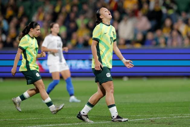 SOCCER AUSTRALIA SLOVENIA, Amy Sayer of of Australia reacts after missing a chance on goal during the Women s friendly soccer match between Australia and Slovenia at HBF Park in Perth, Thursday, June 26, 2025. ( NO ARCHIVING Perth Western Australia Australia  Copyright: xRichardxWainwrightx 20250626196541785268