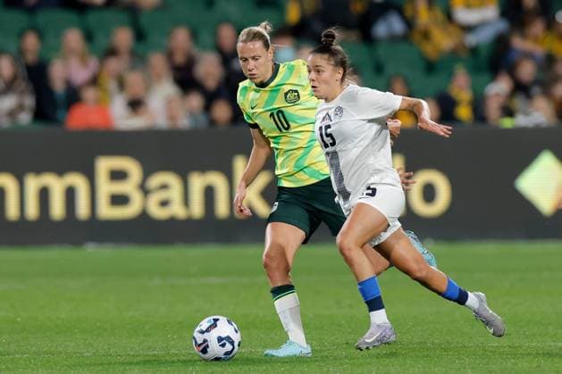 SOCCER AUSTRALIA SLOVENIA, Sara Makovec of Slovenia under pressure from Emily van Egmond of Australia during the Women s friendly soccer match between Australia and Slovenia at HBF Park in Perth, Thursday, June 26, 2025. ( NO ARCHIVING Perth Western Australia Australia  Copyright: xRichardxWainwrightx 20250626172909177532