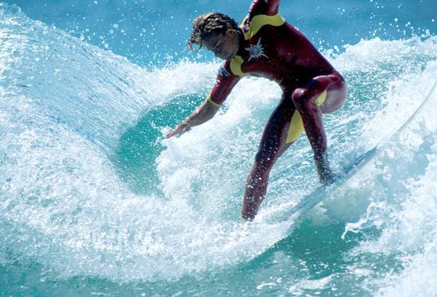 Surfing Lifestyles Sep 12, 1996; Laguna niguel, California, USA; Men s surfer NOEL SALLIS carves a deep cut back.. Copyright: xRonxBrazilx