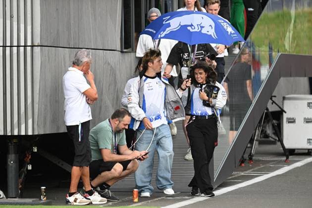 26.06.2025, xsvx, Motorsport FIA Formel 1, Grand Prix von Österreich v.l. Liam Lawson (Racing Bulls) Startnummer 30 (FIA REGULATIONS PROHIBIT ANY USE OF PHOTOGRAPHS as IMAGE SEQUENCES and or QUASI-VIDEO) Zeltweg-Spielberg