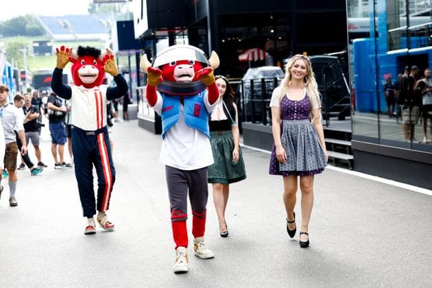 Girls in traditional costumes, F1 Grand Prix of Austria at Red Bull Ring on June 26, 2025 in Spielberg, Austria. (Photo by HOCH ZWEI) Spielberg Austria