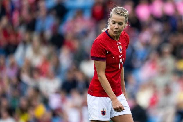 250626 Ada Hegerberg of Norway during the International Friendly, Länderspiel, Nationalmannschaft football match between Norway and Sweden on June 26, 2025 in Oslo. Photo: Mathias Bergeld BILDBYRAN kod MB VG0773 bbeng fotboll football soccer fotball träningslandskamp privatlandskamp landskamp international friendly norge norway sweden sverige dam Copyright: MATHIASxBERGELD BB250626MB054
