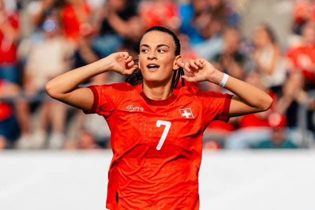 Winterthur, Switzerland, June 26th 2025: Riola Xhemaili (7 Switzerland) celebrating after her first goal for the 1:0 during the Women s International Friendlies - Switzerland v Czech Republic at Stadium Schützenwiese in Winterthur, Zurich. (Mike Wiss SPP) Copyright: xMikexWissx xSPPx spp-en-MiWiSp-050