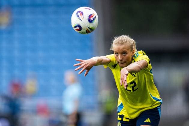 250626 Smilla Holmberg of Sweden during the International Friendly, Länderspiel, Nationalmannschaft football match between Norway and Sweden on June 26, 2025 in Oslo. Photo: Jon Olav Nesvold BILDBYRAN COP 217 VG0773 bbeng fotboll football soccer fotball träningslandskamp privatlandskamp landskamp international friendly norge norway sweden sverige dam Copyright: JONxOLAVxNESVOLD BB250626JE080