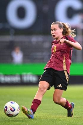 Belgium Red Flames vs Greece - Friendly international MOLENBEEK, BELGIUM - JUNE 26 : Teulings Jarne forward of Belgium pictured during the International Friendly, Länderspiel, Nationalmannschaft game between Belgium and Greece. The last match before leaving to the European Championships. on June 26, 2025 in Molenbeek, Belgium, 26 06 2025 ( Photo Gregory Van Gansen Photonews ) Molenbeek Belgium  Copyright: xGvgx